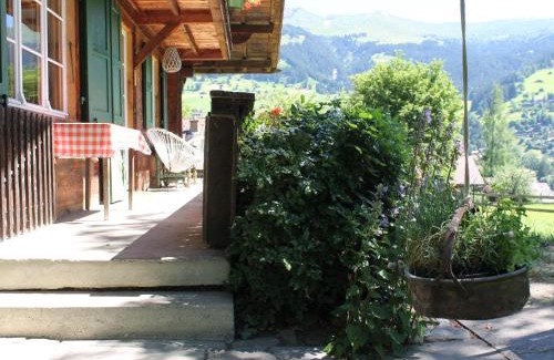 Lenk Apartamento | Apartment Chalet Maru by Interhome