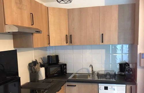 Thonon-les-Bains Apartamento | Apartment 'Chez Tata Sylvie' with Balcony and Wi-Fi