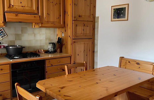 Domegge di Cadore Apartamento | Apartamento 'Ciasa De Pauli' con vistas a la montaña, balcón y Wi-Fi