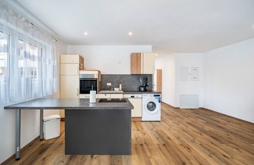 Bad Duerrheim Apartamento | Apartamento 'City Villa Bad Dürrheim' con balcón y Wi-Fi
