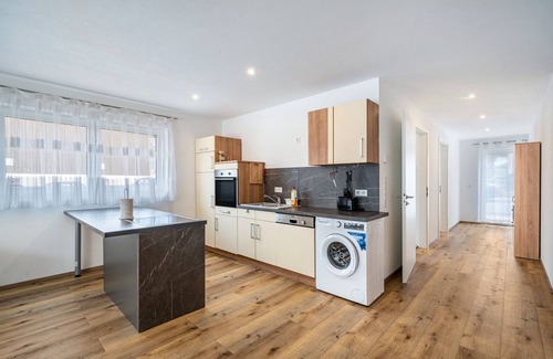 Bad Duerrheim Apartamento | Apartamento 'City Villa Bad Dürrheim' con balcón y Wi-Fi