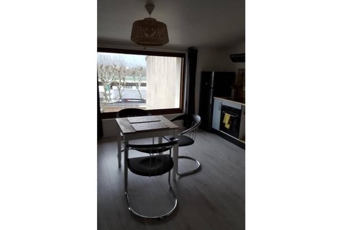 Bourg-les-Valence Apartamento | Apartamento-Confortable-Baño Privado-A7-Rez de chaussée
