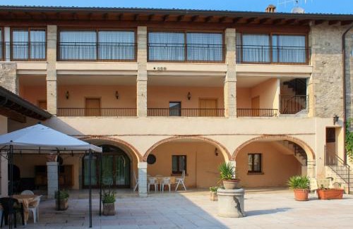 Cunettone Apartamento | Apartment Colombaro Vecchio-6 by Interhome