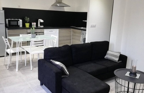 Chusclan Apartamento | Apartamento completamente nuevo, equipamiento nuevo