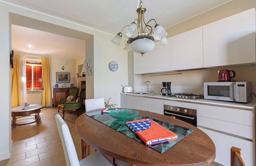 Albisano Apartamento | Apartamento 'Corbei' con vistas al lago, terraza compartida y Wi-Fi