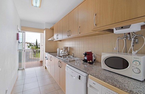 Conceicao e Cabanas de Tavira Apartamento | Apartamento 'Costa Cabanas 62' cerca de la playa con piscina compartida y Wi-Fi