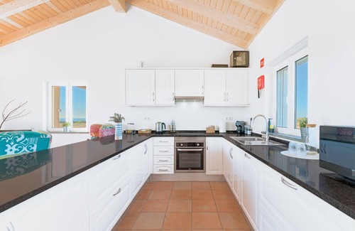 Cavaleiro Casa | Apartamento 'Courela da Serva' con vistas al mar, piscina compartida y acceso Wi-Fi