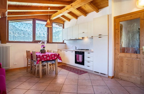 Transacqua Apartamento | Apartamento 'Cuore delle Dolomiti' con terraza privada y balcón