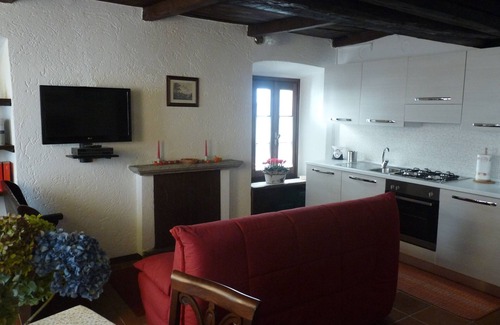 Orta San Giulio Apartamento | apartamento Cusius en Orta San Giulio en el Lago de Orta con estacionamiento, vista al lago