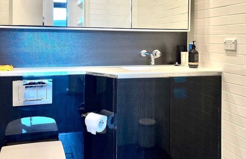 Sydney Olympic Park Apartamento | Apartment D251 · Apartment D251 · Lovely 2 BR with view and parking