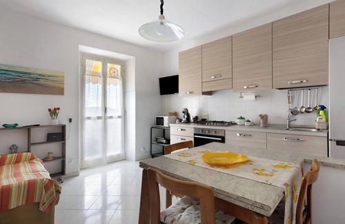 Pitelli Apartamento | Apartamento 'Da Ercolino' con vistas al mar, balcón y Wi-Fi