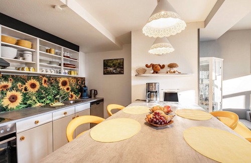Bad Sachsa Apartamento | Apartamento 'Das Spatzennest' con vistas a la montaña, terraza compartida y Wi-Fi