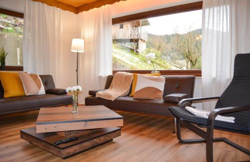 Bad Peterstal-Griesbach Apartamento | Apartment Sonnenglück im Schwarzwald with Panoramaview, Terrace, 3 Bedrooms