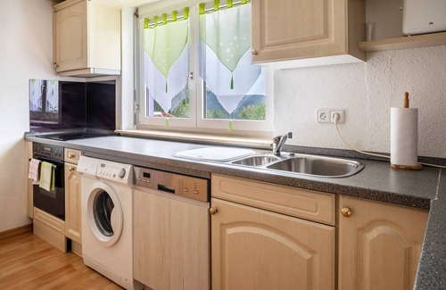 Altglashutten Apartamento | Apartamento 'Ferienwohnung, 120qm' con vistas a la montaña, terraza privada y Wi-Fi