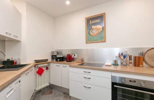La Baule-Escoublac Apartamento | Apartamento 'Des Dryades, Cosy 60m2' con piscina compartida, balcón y Wi-Fi