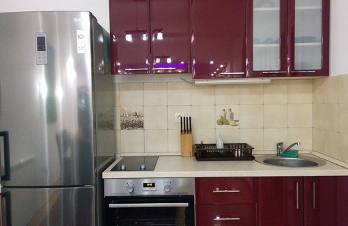 Zlatibor Apartamento | Lujoso apartamento de 2 dormitorios con una espaciosa sala de estar de planta abierta cerca del centro