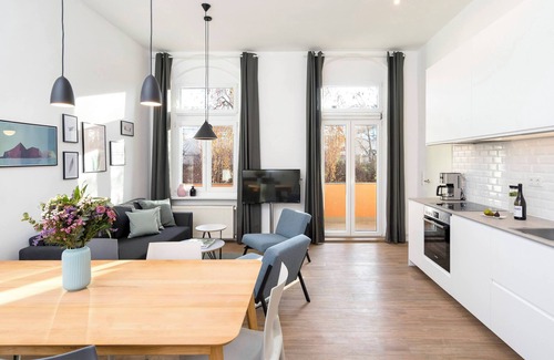 Mitte Apartamento | Apartamento (110 m²) con 3 Dormitorios y Balcón