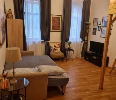 Funfhaus Apartamento | Apartment Demel