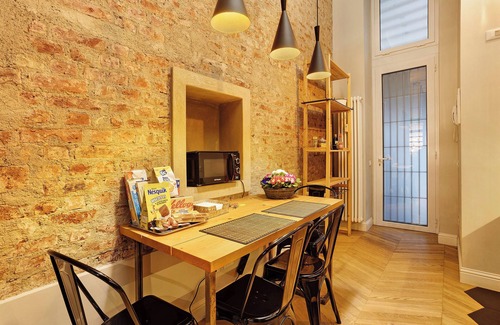 Zona Solari Apartamento | Apartamento 'Dezza Loft' con terraza privada, Wi-Fi y aire acondicionado