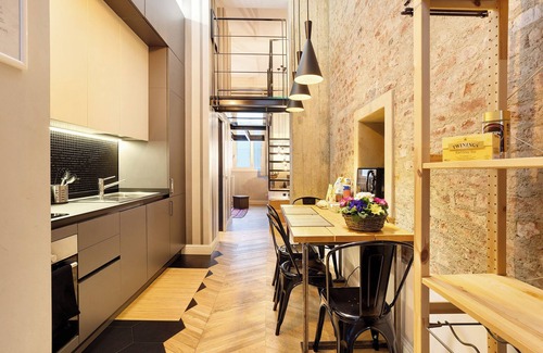Zona Solari Apartamento | Apartamento 'Dezza Loft' con terraza privada, Wi-Fi y aire acondicionado