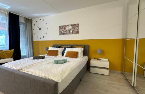 Bissone Apartamento | Apartment direkt am Luganersee