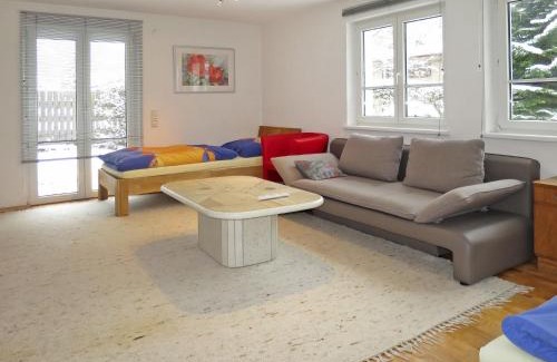 Loruns Apartamento | Apartment Dobler by Interhome