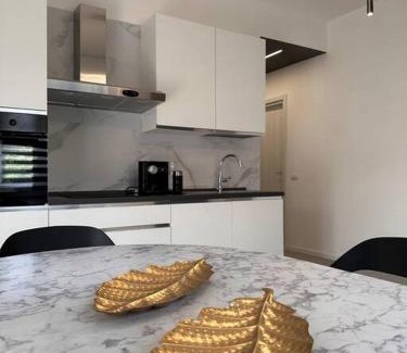 Albate Apartamento | Apartment Dolce Vita- 2 Free Parking- Self check-in