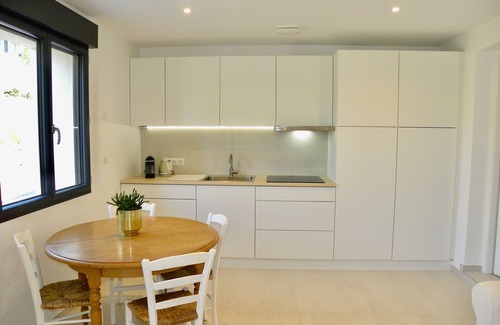 Douvaine Apartamento | Apartment Douvaine, right in the center, 5 min walk to shops