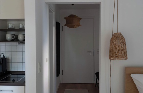 Laubegast Apartamento | Apartment Dresden - close to the Elbe - well connected - WiFi - TV - free parking