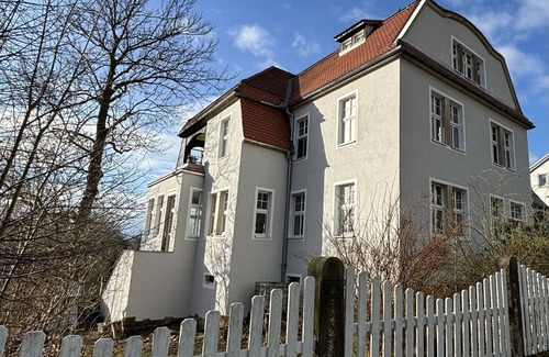 Sebnitz Apartamento | Apartment 'Dress Villa' with Wi-Fi
