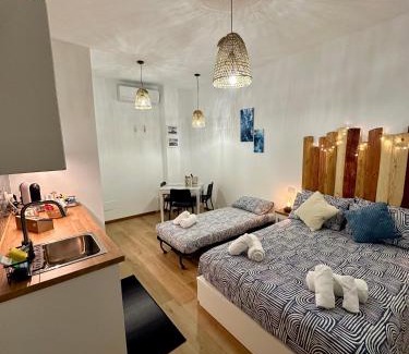 Certosa Casa | Apartment Due Mari Milano ZONA PORTELLO-FIERA FREE WI-FI