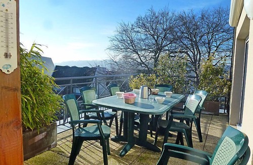 Trouville-sur-Mer Apartamento | Apartamento Elisa by Interhome