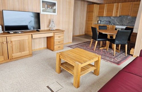 Ruetli Apartamento | Apartment Edelweiss – stunning lake & mountain view, peaceful, sunny, terrasse