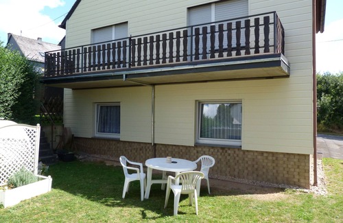 Urschmitt Apartamento | Apartamento "Nido Eifel" entre Vulkaneifel y Mosela