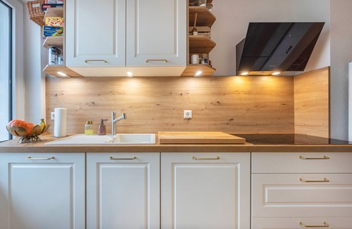 Badenstedt Apartamento | Apartamento 'Elegante Wohnung Mit Balkon' con balcón y Wi-Fi