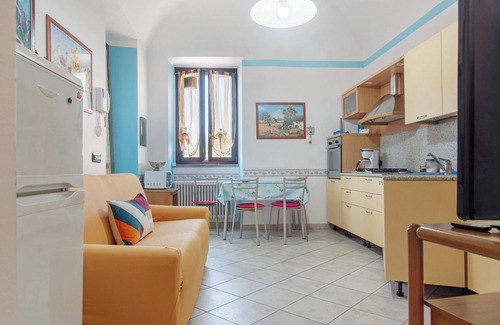 Luino Apartamento | Apartamento 'Elisa' con jardín privado
