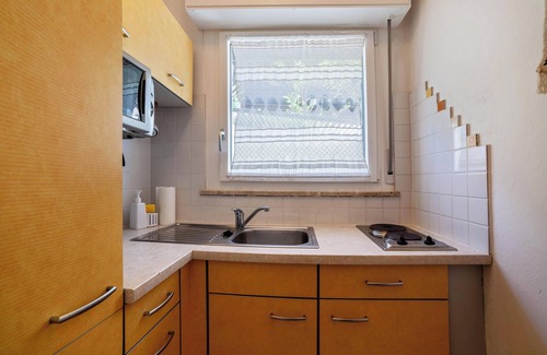 Merano Apartamento | Apartamento 'Ella' con vistas a la montaña, piscina, terraza y Wi-Fi
