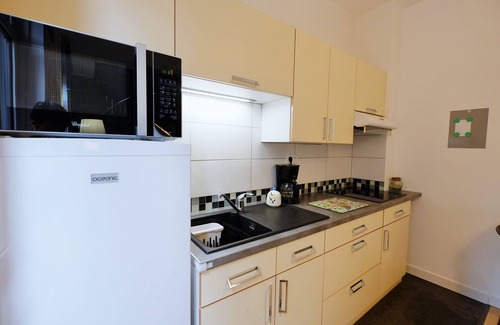 Wazemmes Apartamento | Apartamento-Apartamento-Baño con bañera-Vista al patio