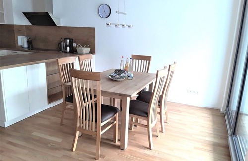 Bad Wildbad Apartamento | Apartamento 'Enzblick' con balcón y Wi-Fi