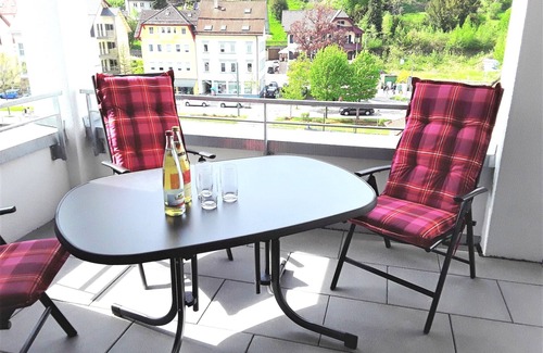 Bad Wildbad Apartamento | Apartamento 'Enzblick' con balcón y Wi-Fi