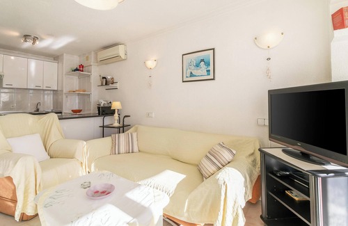 Cala Apartamento | Apartamento "Eolo" con vistas al mar, Wi-Fi, aire acondicionado y terraza