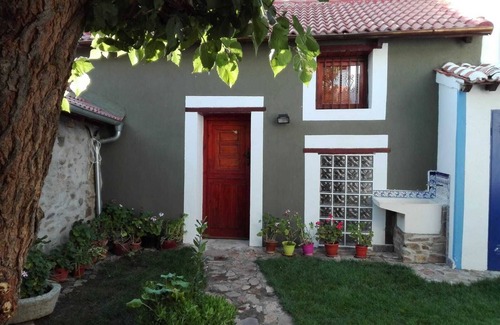 Cebrones del Rio Apartamento | Apartamento Ainara