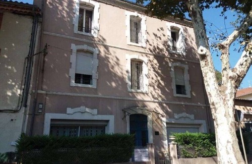 Lamalou-les-Bains Apartamento | Apartment F3, Ground floor, Garden, Quiet, Family-friendly 200 m from the spa
