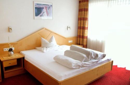 Laengenfeld Apartamento | Apartment Falkner-11 by Interhome