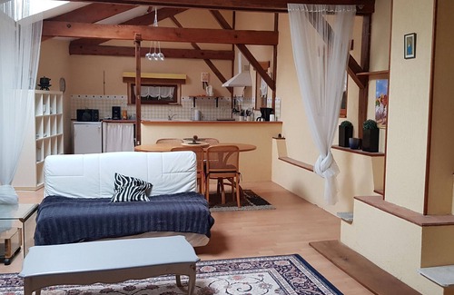 Sistels Apartamento | Apartamento 'Familha' con vistas a la montaña, terraza privada y Wi-Fi
