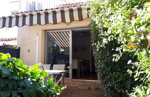 Saint-Aygulf Condominio | Apartamento "pies en el agua" en St Aygulf
