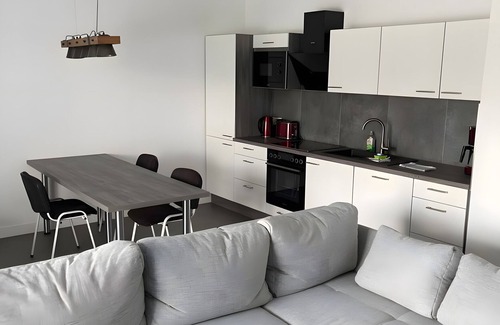 Schonebeck Apartamento | Apartment 'Ferienwohnung 10' with Shared Terrace, Balcony and Wi-Fi