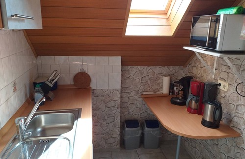 Buchlberg Apartamento | Apartamento 'Ferienwohnung 'am Bienwald'' con balcón y Wi-Fi