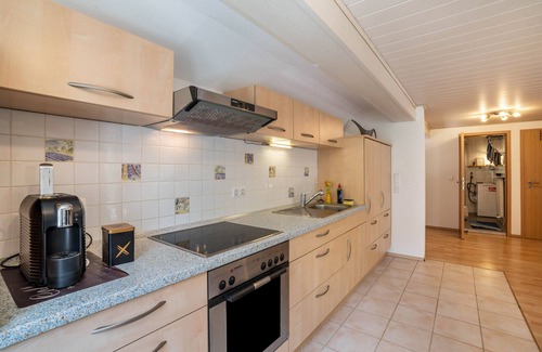 Freudenstadt Apartamento | Apartamento 'Ferienwohnung Waldblick' con balcón y Wi-Fi