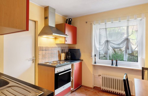 Dornstetten Apartamento | Apartamento 'Ferienwohnung Carolin' con terraza privada, jardín compartido y Wi-Fi